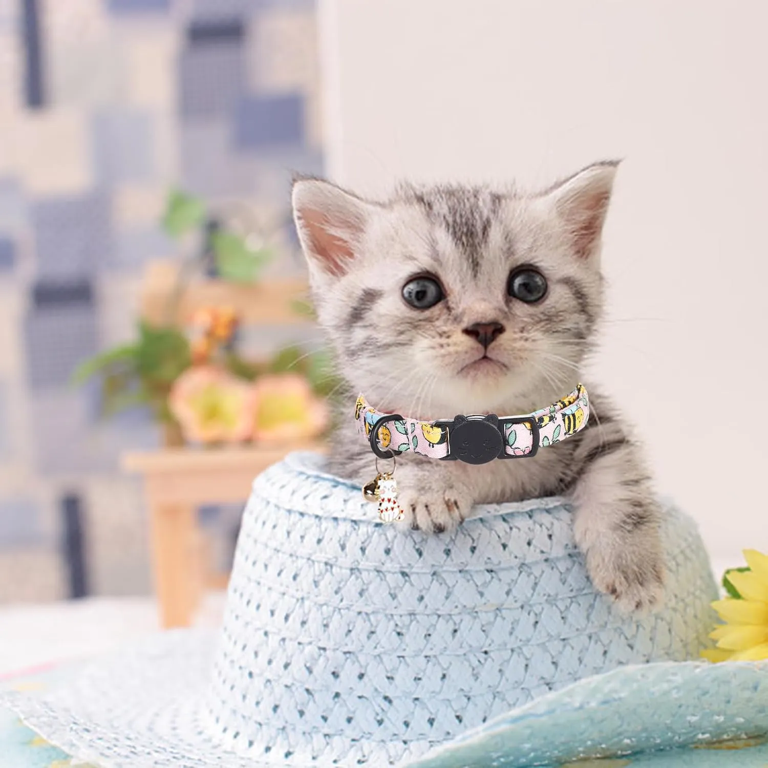 Cat Collar-2 Pack Cat Collars bee & Strawberry Cat Collar Breakaway with Kitten and Bell Pendant Safety Buckle Adjustable Cute Pet Collar for Girl Cats Gift for Cats and Small Pets